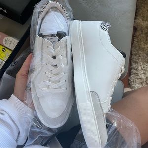 Kenneth Cole new sneakers brand new comfort